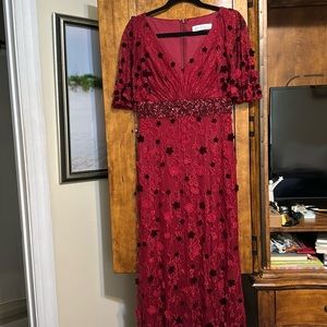 Mac Duggal gorgeous dress